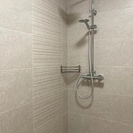 بيت للعطل Cosy 2 Bedroom Laconnell