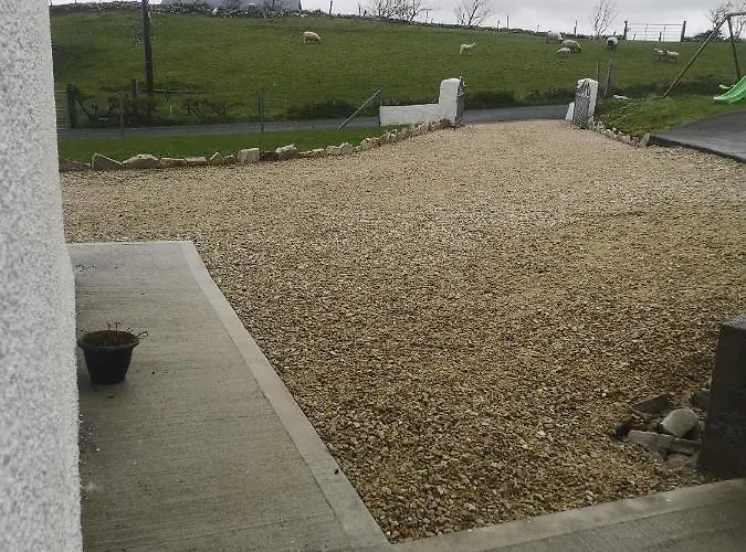 Cosy 2 Bedroom * Laconnell