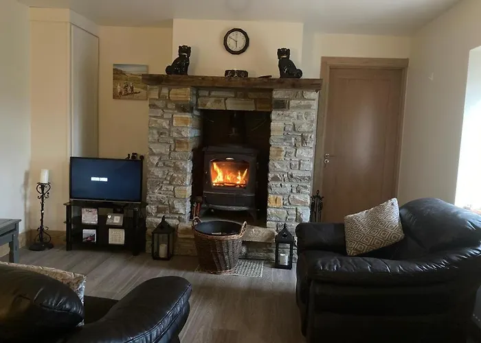 Cosy 2 Bedroom Laconnell